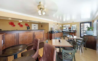 Photo 3 - Best Western Hanford Inn