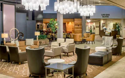 Photo 4 - DoubleTree by Hilton Hotel Portland