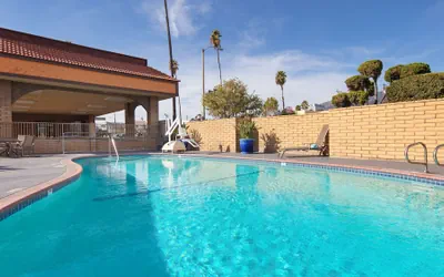 Photo 2 - Best Western Pasadena Inn