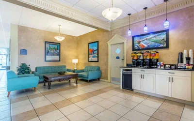 Photo 5 - Howard Johnson by Wyndham Lakeland