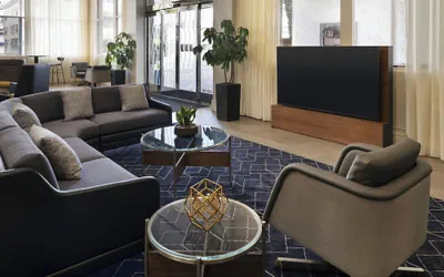 Photo 4 - Courtyard by Marriott Long Beach Downtown