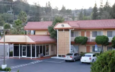 Photo 2 - Relax Inn And Suites