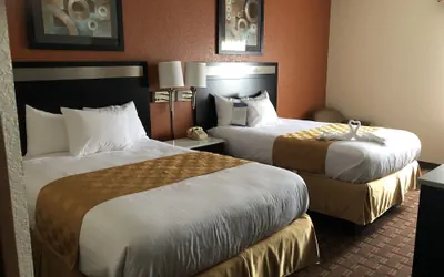 Photo 5 - Baymont by Wyndham Cincinnati