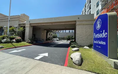 Photo 2 - Portside Inn & Suites