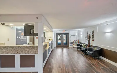 Photo 5 - Coratel Plus Suites Wichita West Airport