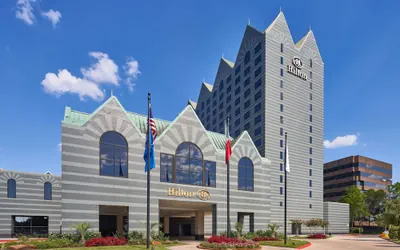 Photo 2 - Hilton Houston North