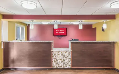 Photo 4 - Red Roof Inn Cincinnati Airport–Florence/ Erlanger