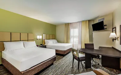 Photo 4 - Candlewood Suites Lenexa - Overland Park Area by IHG