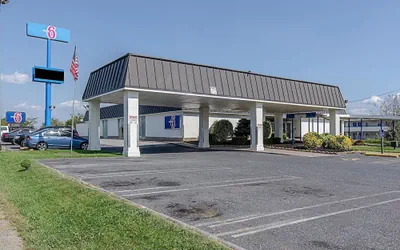 Photo 2 - Motel 6 Staunton, VA