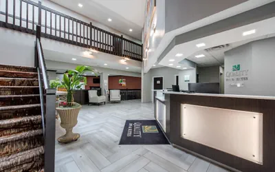 Photo 4 - Quality Inn & Suites Brownsburg - Indianapolis West