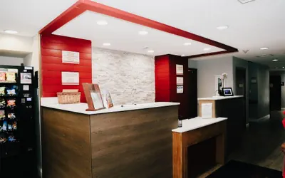 Photo 3 - Hawthorn Suites by Wyndham Tinton Falls