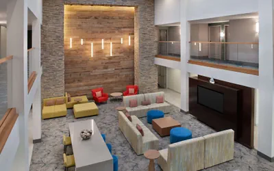 Photo 4 - Hilton Garden Inn Marina Del Rey