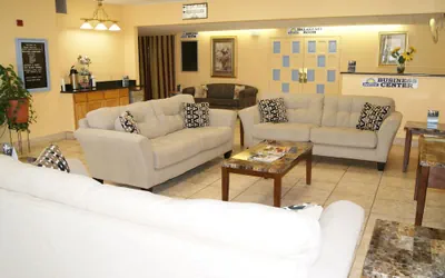 Photo 5 - Days Inn by Wyndham Shelby