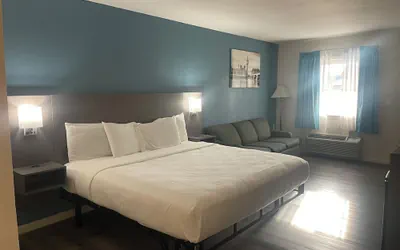 Photo 4 - Bourbon Capital Inn