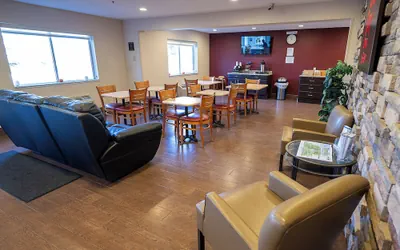 Photo 4 - Red Roof Inn & Suites Danville, IL