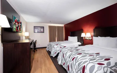 Photo 2 - Red Roof Inn Knoxville Central - Papermill Road