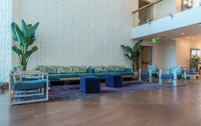 Photo 3 - Marina del Rey Hotel