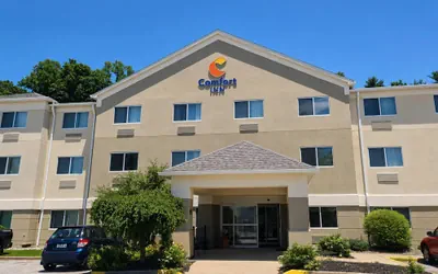 Photo 2 - Comfort Inn Barboursville near Huntington Mall area