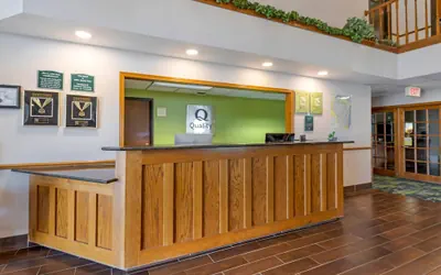 Photo 3 - Quality Inn & Suites Stoughton - Madison South