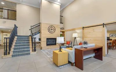 Photo 3 - Country Inn & Suites by Radisson, Des Moines West, IA