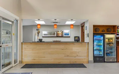 Photo 4 - Country Inn & Suites by Radisson, Des Moines West, IA