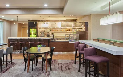 Photo 4 - Courtyard by Marriott Newport News Yorktown