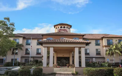 Photo 2 - Hampton Inn And Suites Camarillo