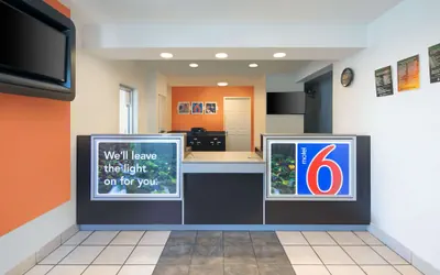 Photo 3 - Motel 6 Woodland, CA – Sacramento Airport