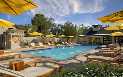 Photo 2 - MacArthur Place Hotel & Spa