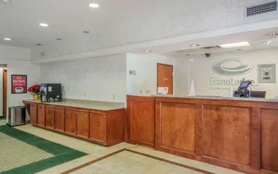 Photo 3 - Econo Lodge Weatherford