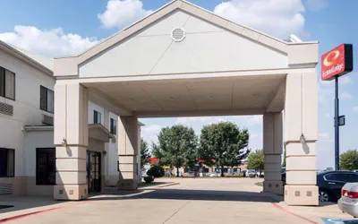 Photo 2 - Econo Lodge Weatherford