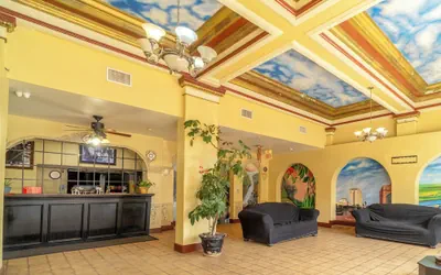 Photo 5 - Hotel O Colonial Inn Brownsville Tx