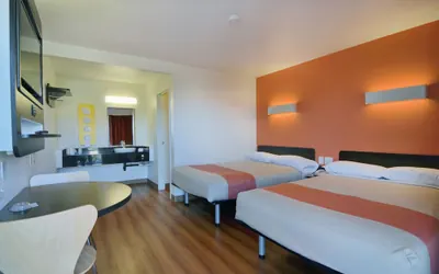 Photo 4 - Motel 6 Palm Desert, CA - Palm Springs Area