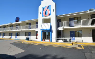 Photo 2 - Motel 6 Chicopee, MA - Springfield