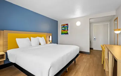 Photo 2 - Park Inn by Radisson, Fargo West Acres