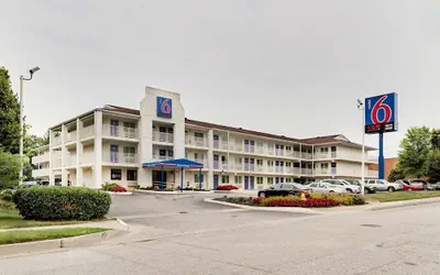 Photo 2 - Motel 6 Linthicum Heights, MD - BWI Airport