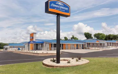 Photo 2 - Howard Johnson by Wyndham Harrisonburg