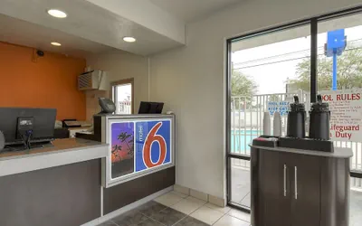 Photo 5 - Motel 6 El Monte, CA - Los Angeles