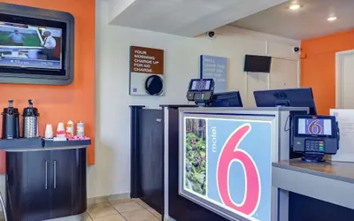 Photo 3 - Motel 6 Eugene, OR - South Springfield