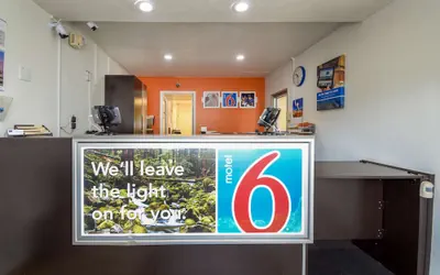 Photo 3 - Motel 6 Kelso - Mt. St. Helens
