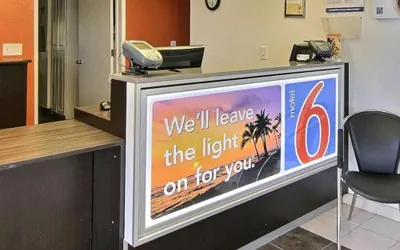 Photo 3 - Motel 6 Buellton, CA - Solvang Area