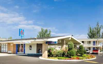 Photo 2 - Motel 6 Tacoma, WA - Fife
