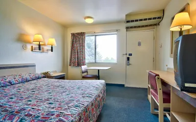 Photo 5 - Americas Best Value Inn & Suites Helena