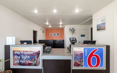 Photo 3 - Motel 6 Mcallen, TX