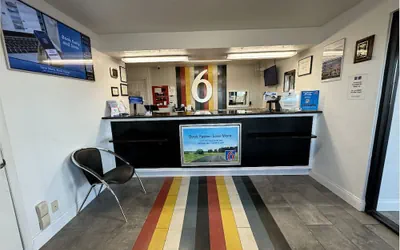 Photo 4 - Motel 6 Janesville, WI