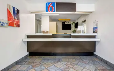 Photo 3 - Rodeway Inn Red Bluff I-5