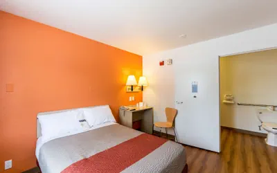 Photo 5 - Motel 6 Klamath Falls, OR