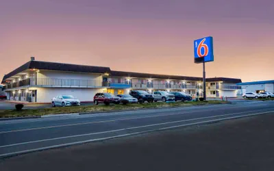Photo 2 - Motel 6 Farmington, NM