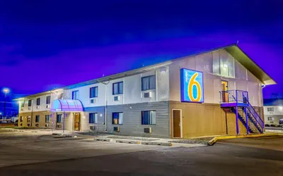Motel 6 Duluth, MN