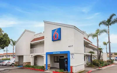 Photo 2 - Motel 6 Carlsbad, CA - Near Legoland